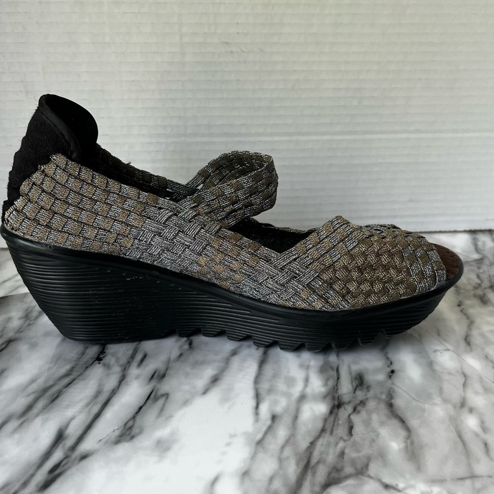 Bernie Mev Lulia open toe wedge heel peep toe woven shoes women’s size 10 - Picture 2 of 10